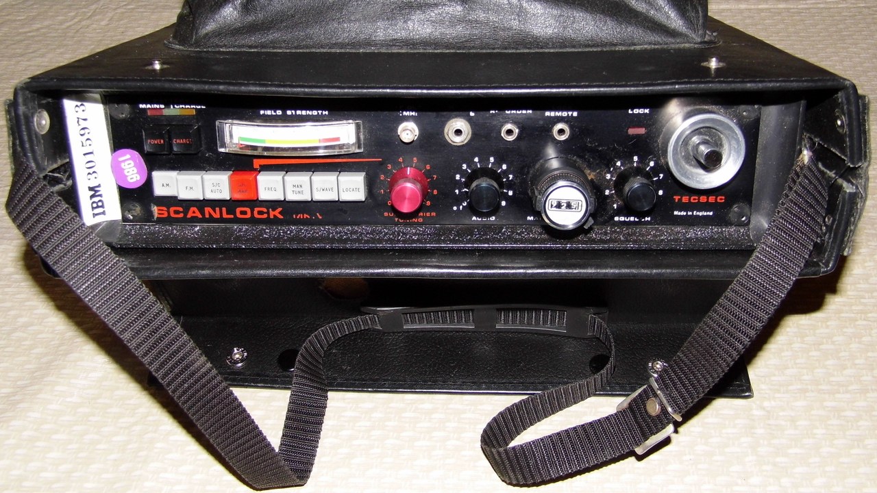 Bug Detector — Image Credit: Joe Haupt from USA - CC BY-SA 2.0/Wiki Commons