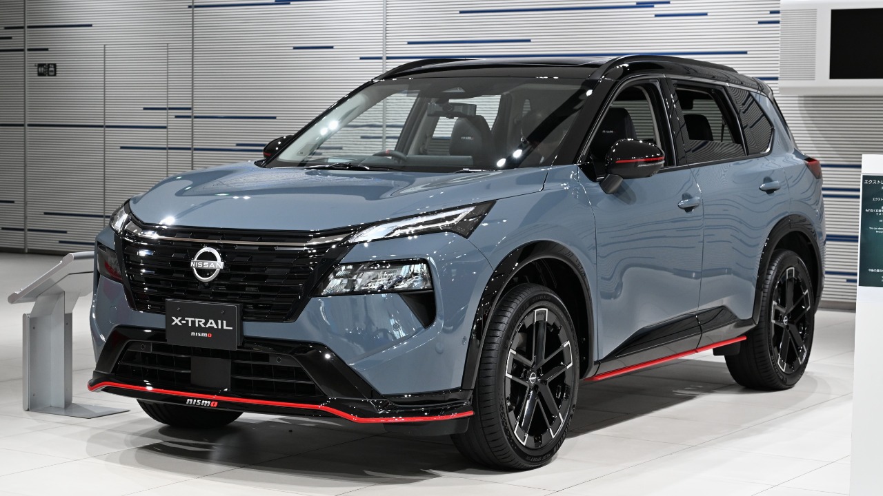 Nissan Rogue — Image Credit: TTTNIS - CC0/Wiki Commons