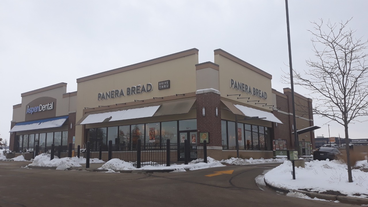 Panera Bread — Image Credit: Retail Thriller - CC BY-SA 4.0/Wiki Commons