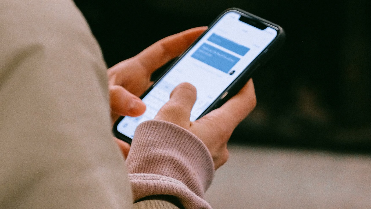 Smartphone Notification — Image Credit: Anna Shvets/Pexels