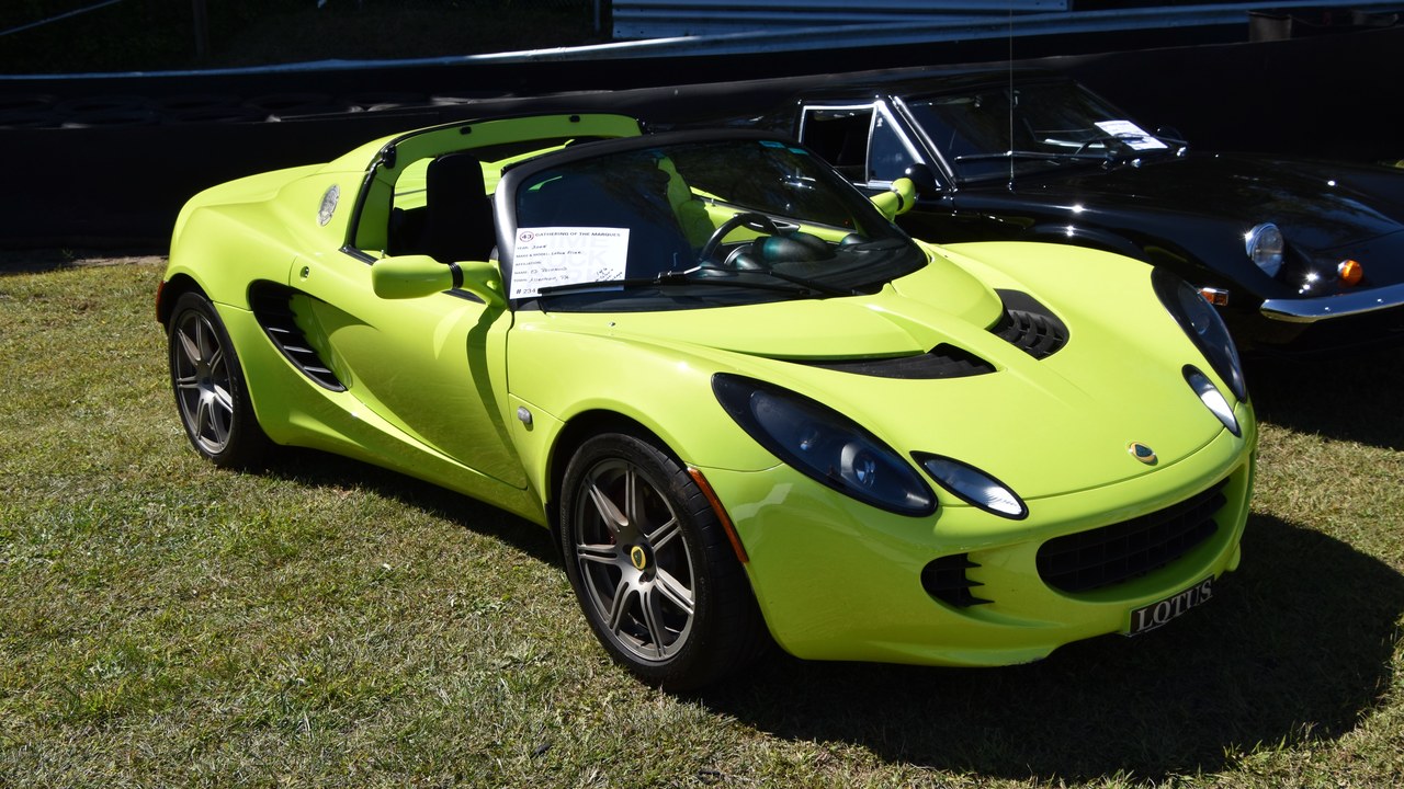 Lotus Elise — Image Credit: Charles from Port Chester, New York - CC0/Wiki Commons