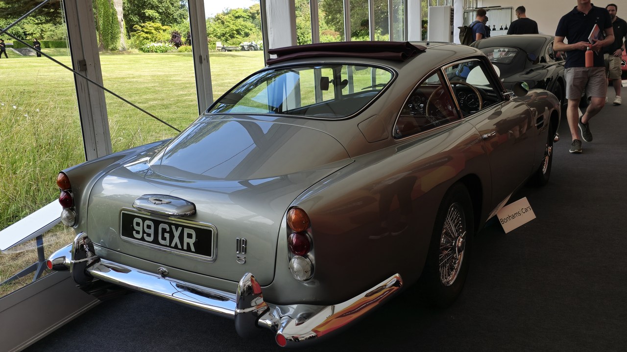 Aston Martin DB5 — Image Credit: Calreyn88 - CC0/Wiki Commons
