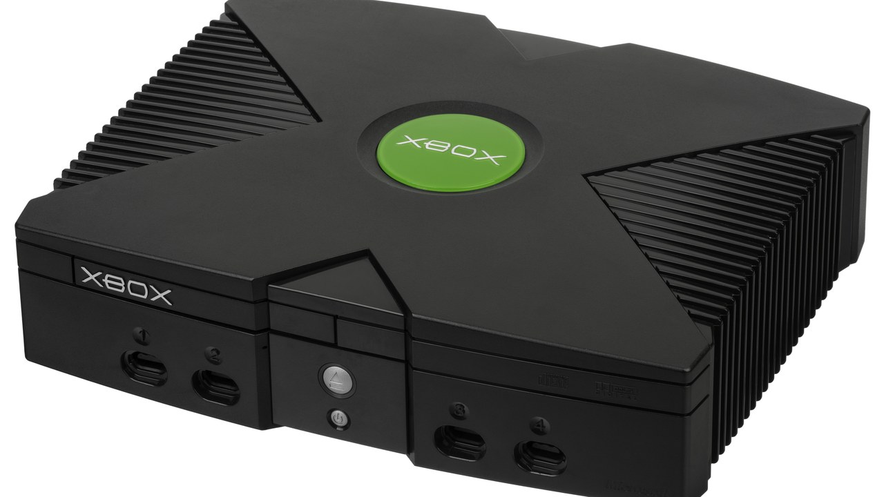 Microsoft Xbox — Image Credit: Evan-Amos - Public domain/Wiki Commons