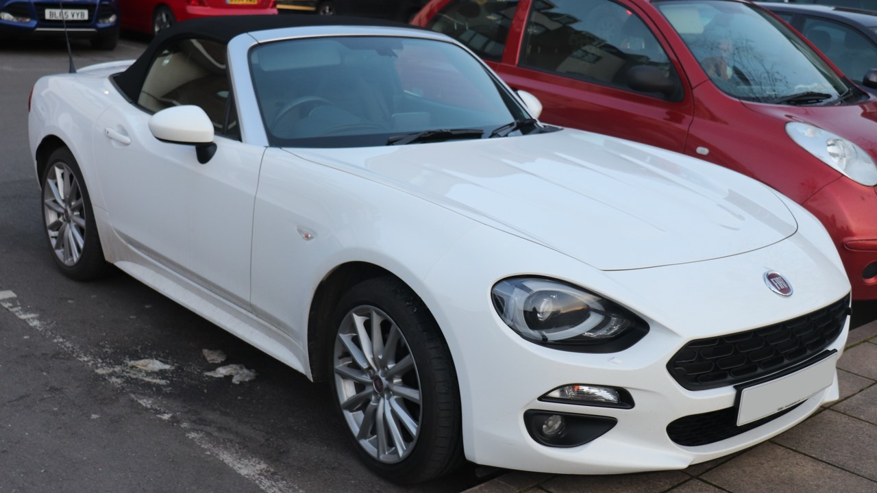 Fiat 124 Spider — Image Credit: Vauxford - CC BY-SA 4.0/Wiki Commons
