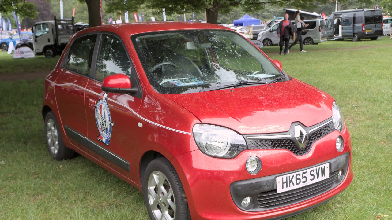 Renault Twingo — Image Credit: Aethonatic - CC0/Wiki Commons