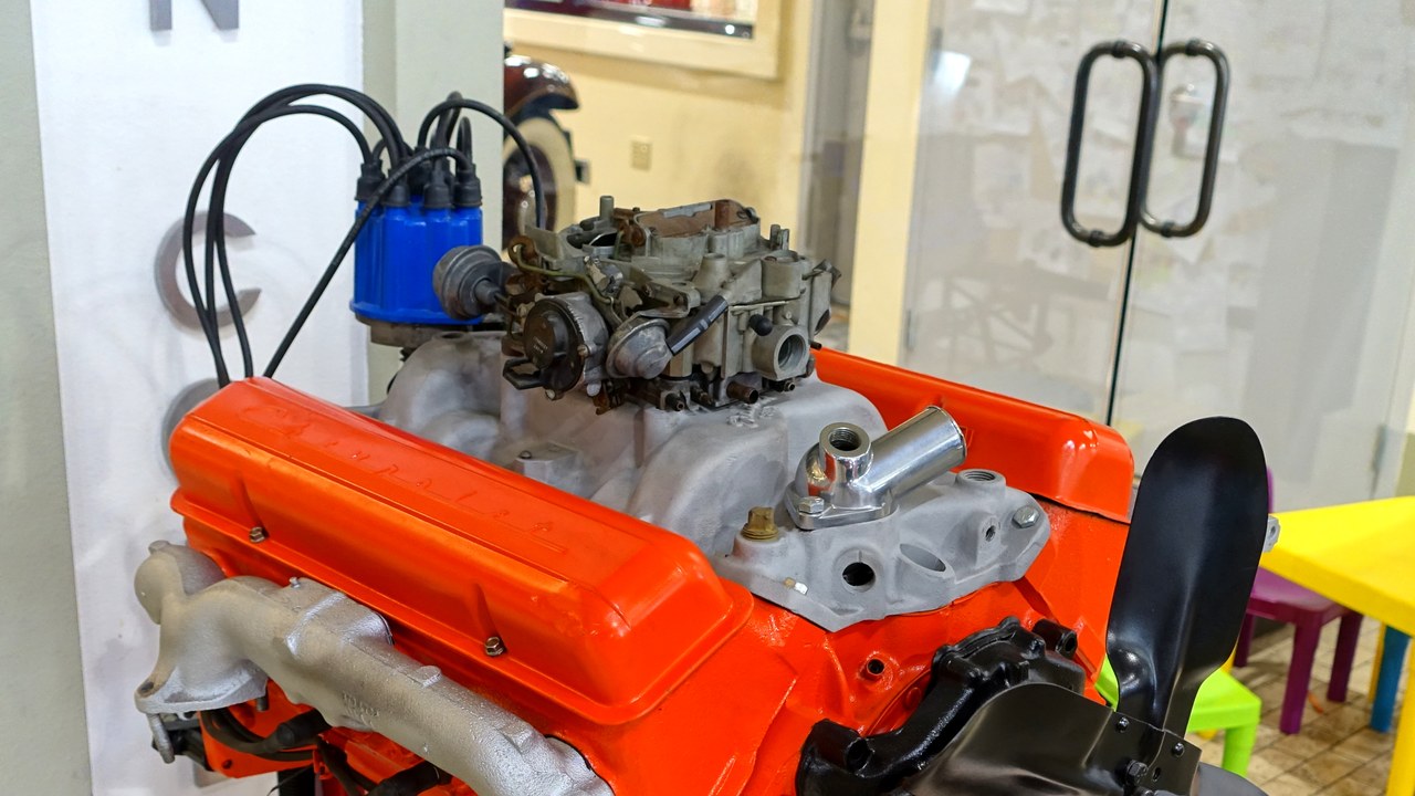 Chevrolet small-block engine — Image Credit: Daderot - CC0/Wiki Commons