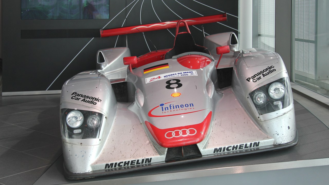 Audi R8 (LMP) — Image Credit: Lothar Spurzem - CC BY-SA 2.0 de/Wiki Commons