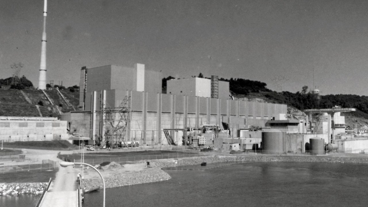 Peach Bottom Nuclear Generating Station — Image Credit: United States Department of Energy, User:Mr. Matté - Public domain/Wiki Commons