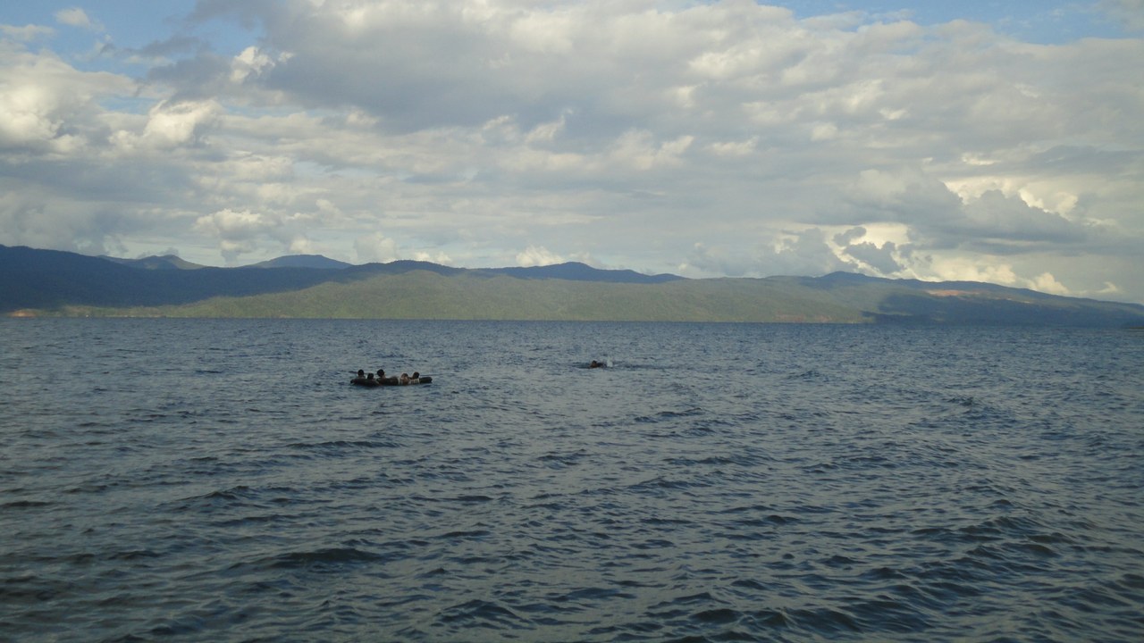 Lake Matano — Image Credit: Reswaaaa - CC BY-SA 4.0/Wiki Commons
