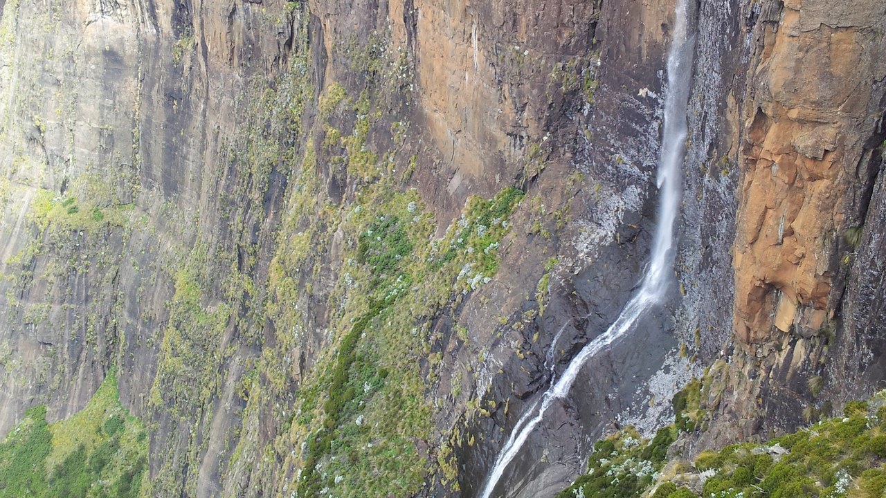 Tugela Falls — Image Credit: Andynct - CC BY-SA 4.0/Wiki Commons