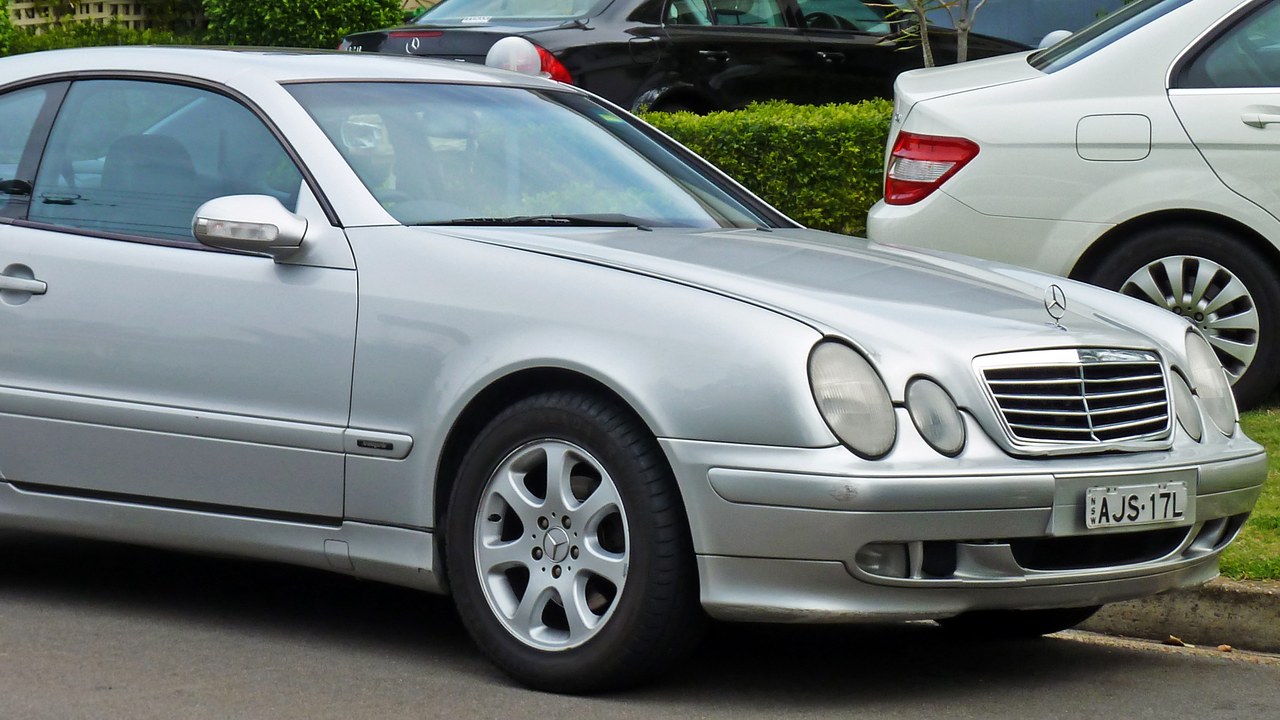 Mercedes-Benz CLK — Image Credit: OSX - Public domain/Wiki Commons