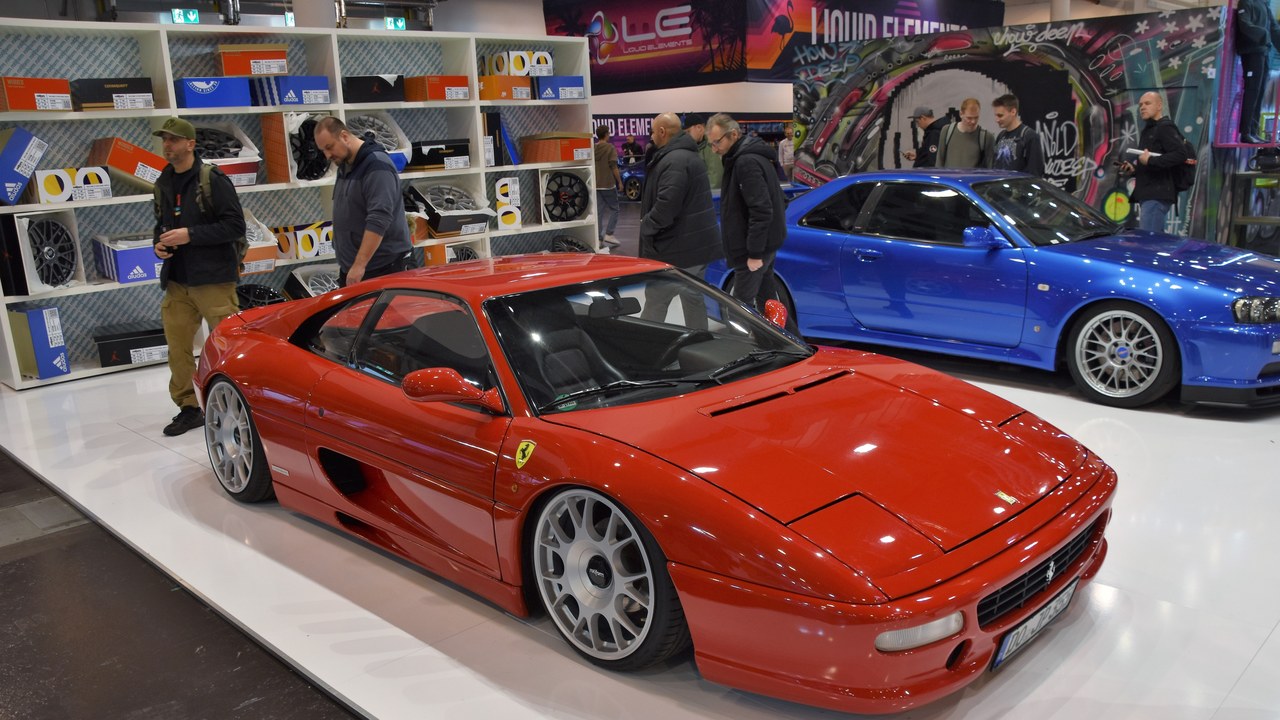 Ferrari F355 — Image Credit: Charles from Port Chester, New York - CC BY 2.0/Wiki Commons