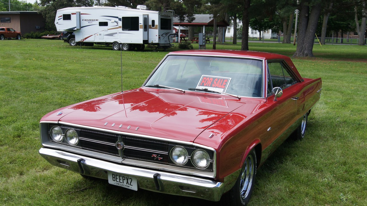 Dodge Coronet R/T — Image Credit: Greg Gjerdingen from Willmar, USA - CC BY 2.0/Wiki Commons