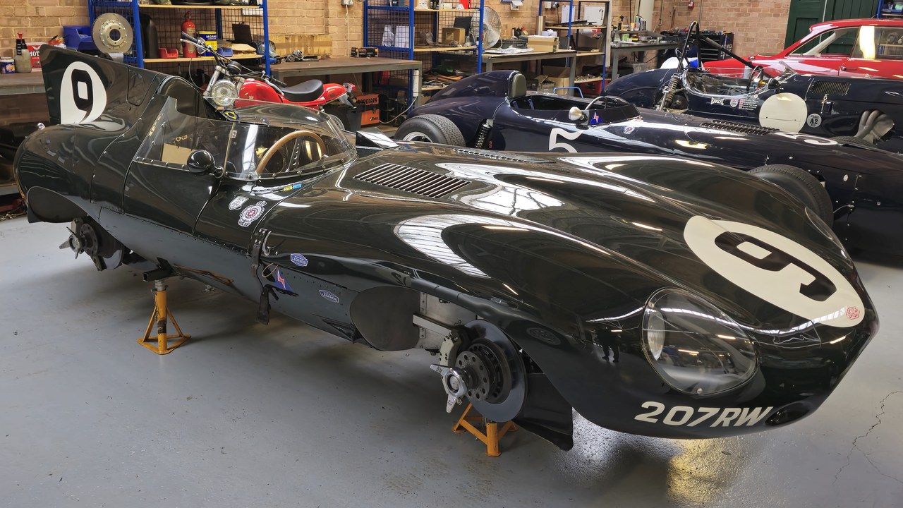 Jaguar D-Type — Image Credit: MrWalkr - CC BY-SA 4.0/Wiki Commons