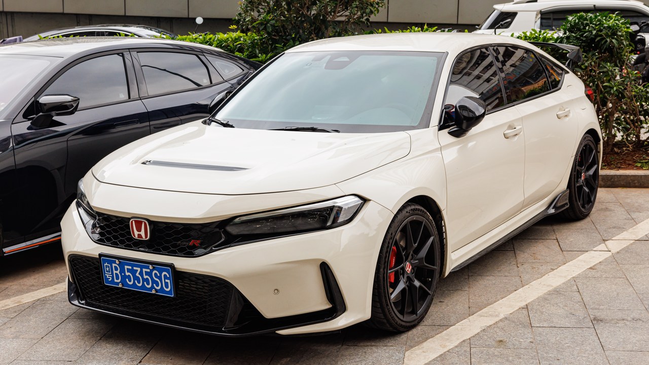 Honda Civic Type R — Image Credit: Dinkun Chen - CC BY-SA 4.0/Wiki Commons