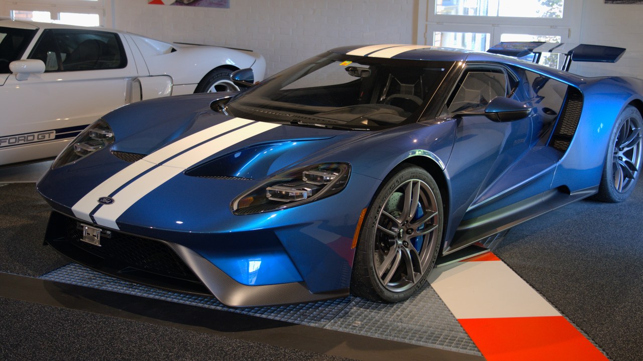 Ford GT — Image Credit: MrWalkr - CC BY-SA 4.0/Wiki Commons