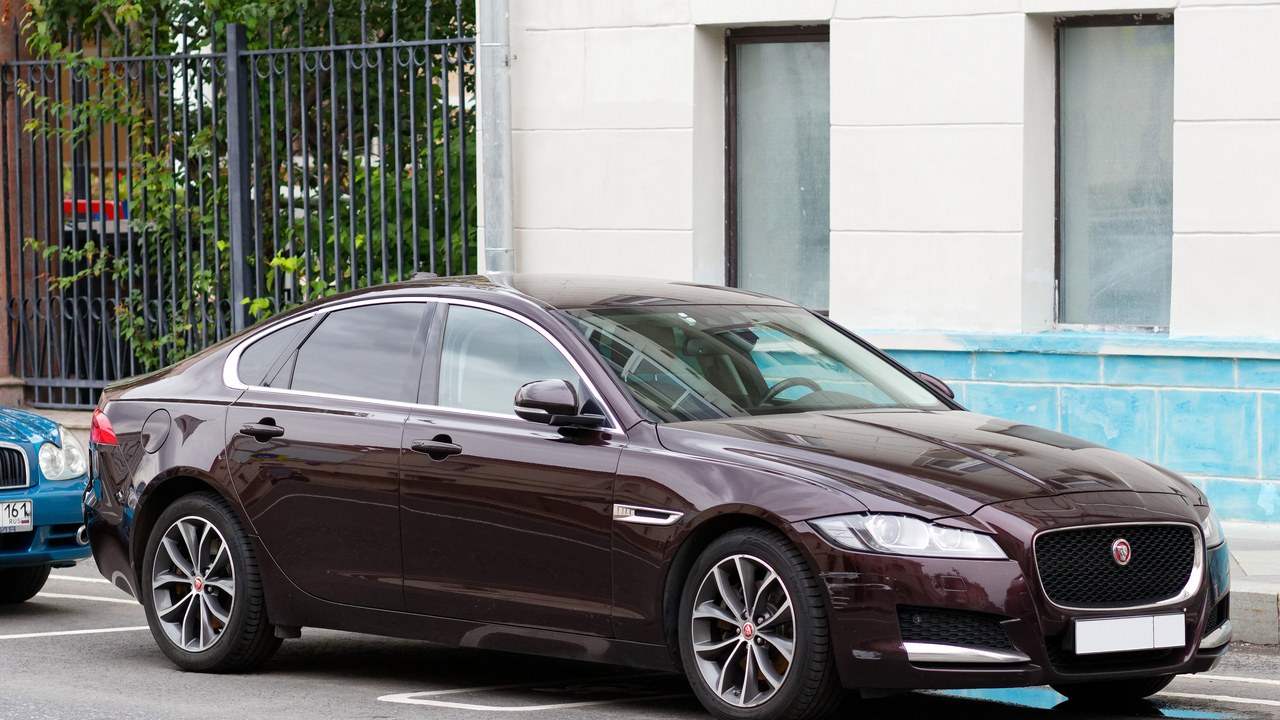 Jaguar XF — Image Credit: Retired electrician - CC0/Wiki Commons