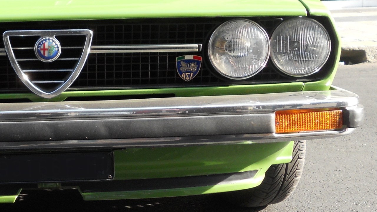 Headlamp — Image Credit: Pava - CC BY-SA 3.0 it/Wiki Commons