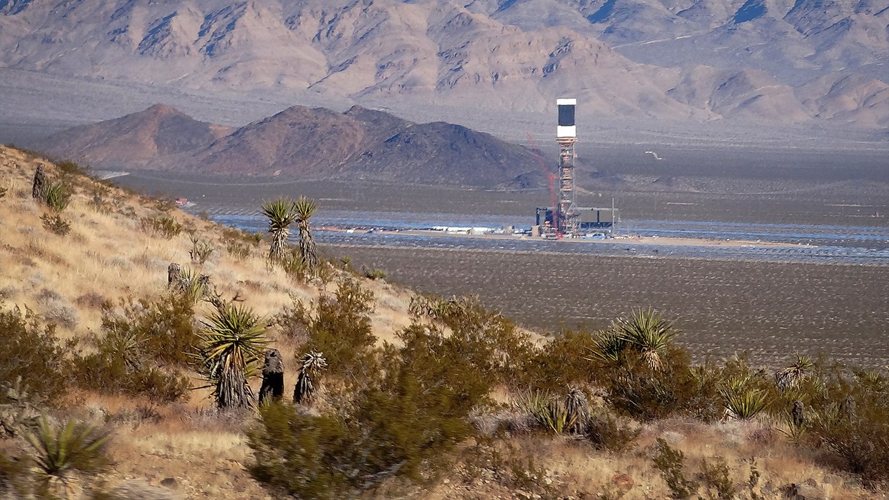Ivanpah Solar Power Facility — Image Credit: Craig Dietrich - CC BY 2.0/Wiki Commons
