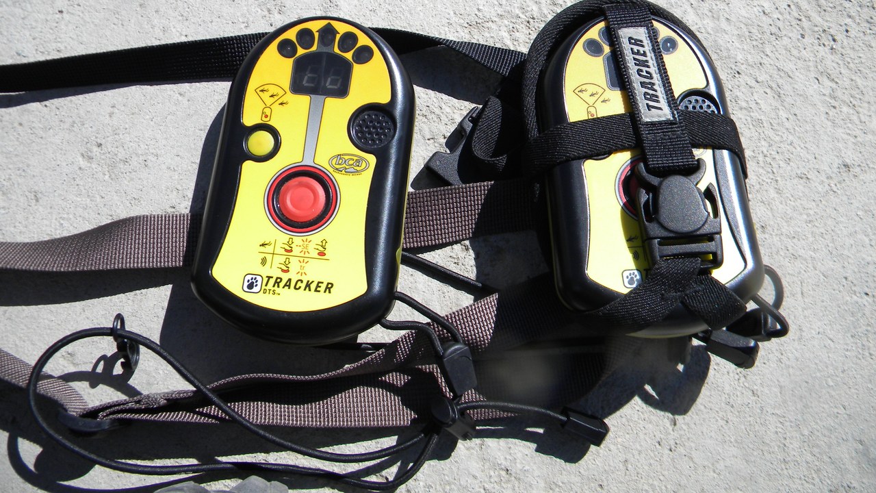 Avalanche transceiver — Image Credit: Bodhisattwa - CC BY-SA 4.0/Wiki Commons