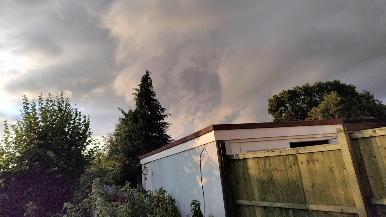 Scud cloud — Image Credit: Rubbish computer - CC BY-SA 4.0/Wiki Commons