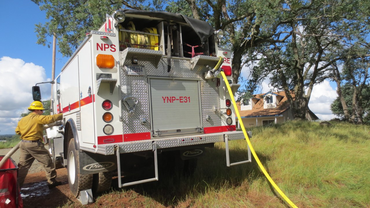 Wildland–urban interface — Image Credit: Pacific Southwest Region USFWS from Sacramento, US - Public domain/Wiki Commons