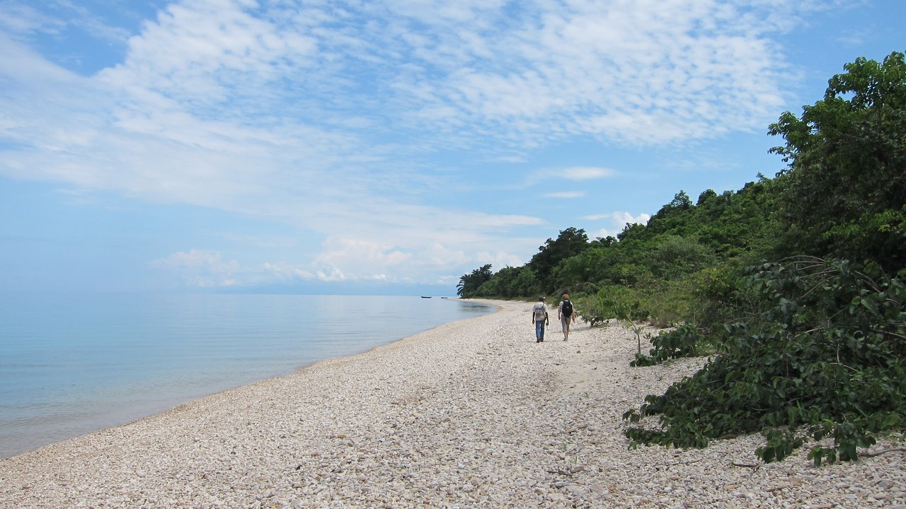 Lake Tanganyika — Image Credit: fabulousfabs - CC BY 2.0/Wiki Commons