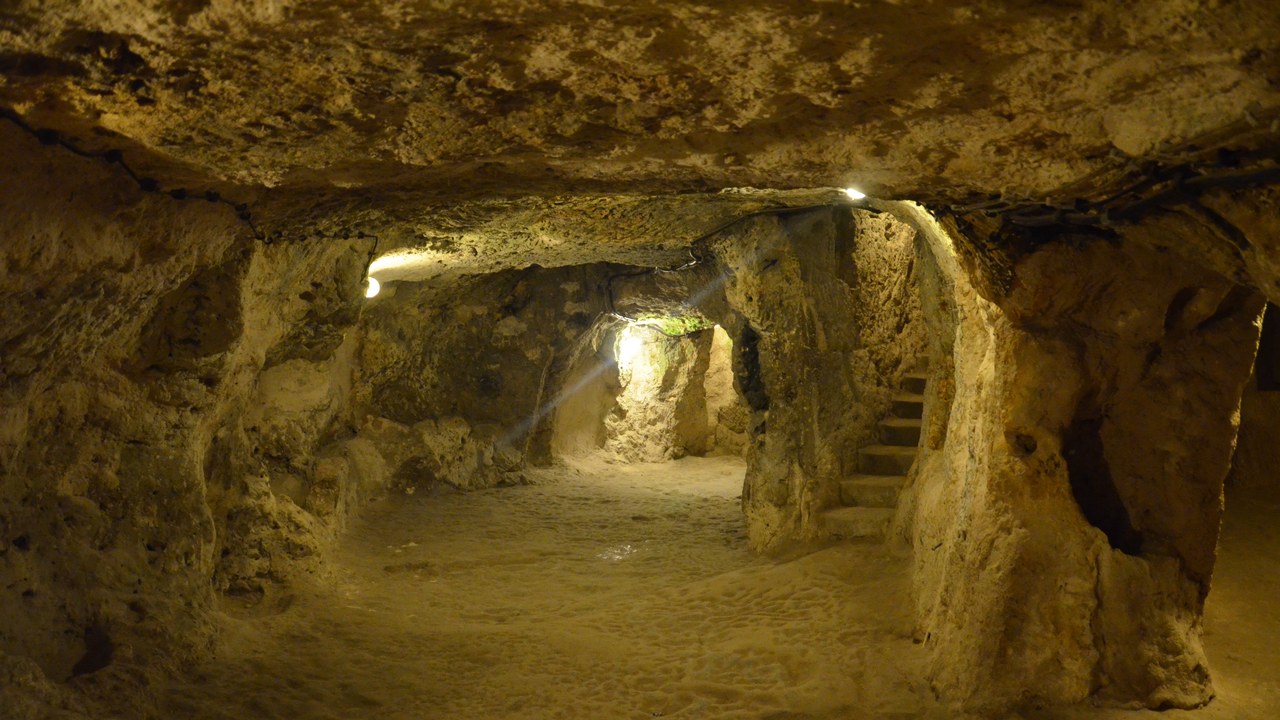 Derinkuyu underground city — Image Credit: Ahmet KAYNARPUNAR - CC BY-SA 3.0/Wiki Commons