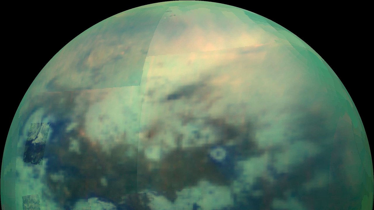 Titan — Image Credit: MrHerii - CC BY-SA 4.0/Wiki Commons