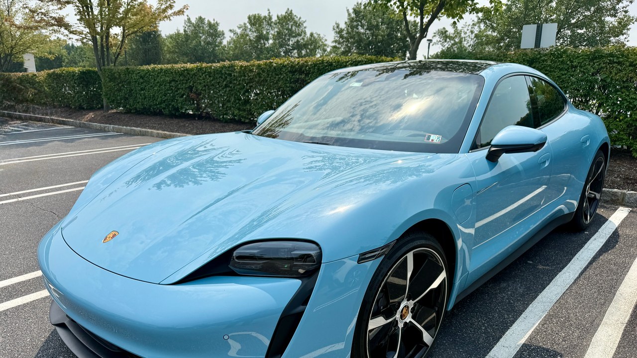 Porsche Taycan — Image Credit: Oleg Yunakov - CC BY-SA 4.0/Wiki Commons