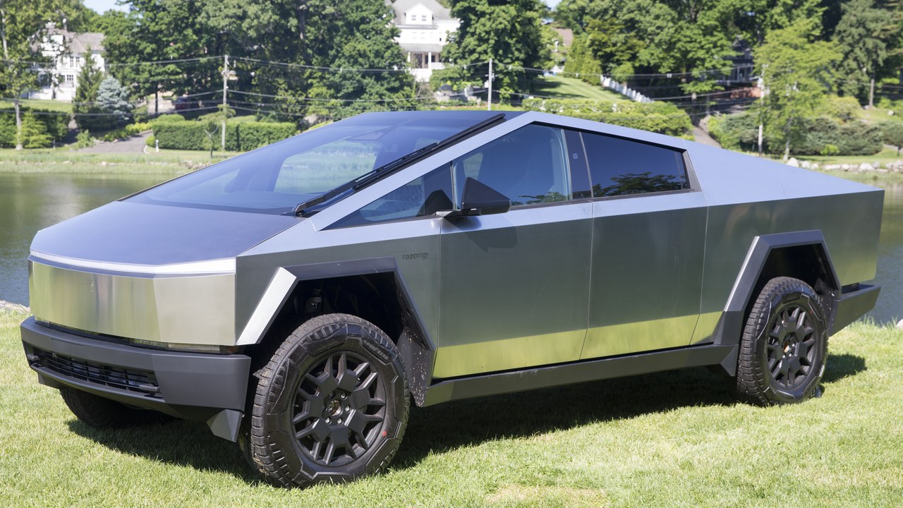 Tesla Cybertruck — Image Credit: Mr.choppers - CC BY-SA 3.0/Wiki Commons