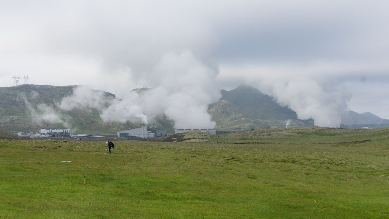 Reykjanes Power Station — Image Credit: Michal Klajban - CC BY-SA 4.0/Wiki Commons