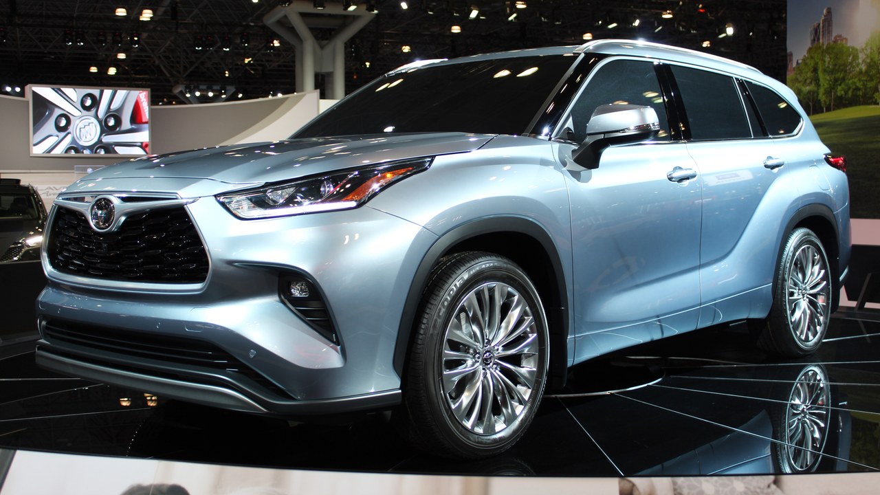 Toyota Highlander Hybrid — Image Credit: Kevauto - CC BY-SA 4.0/Wiki Commons