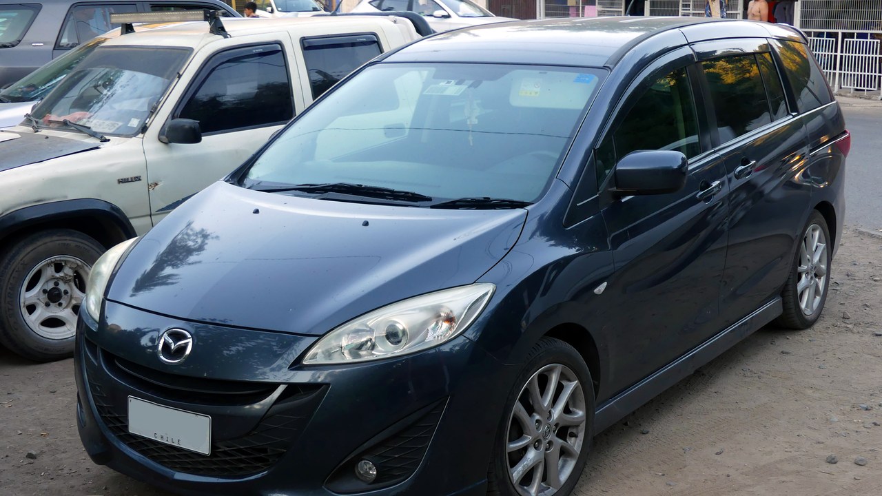 Mazda5 — Image Credit: RL GNZLZ from Chile - CC BY-SA 2.0/Wiki Commons
