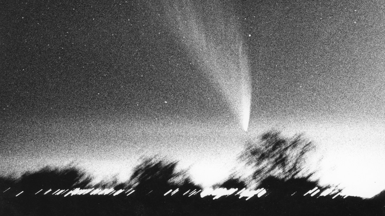 Comet West — Image Credit: Franz Haar - CC BY-SA 3.0/Wiki Commons