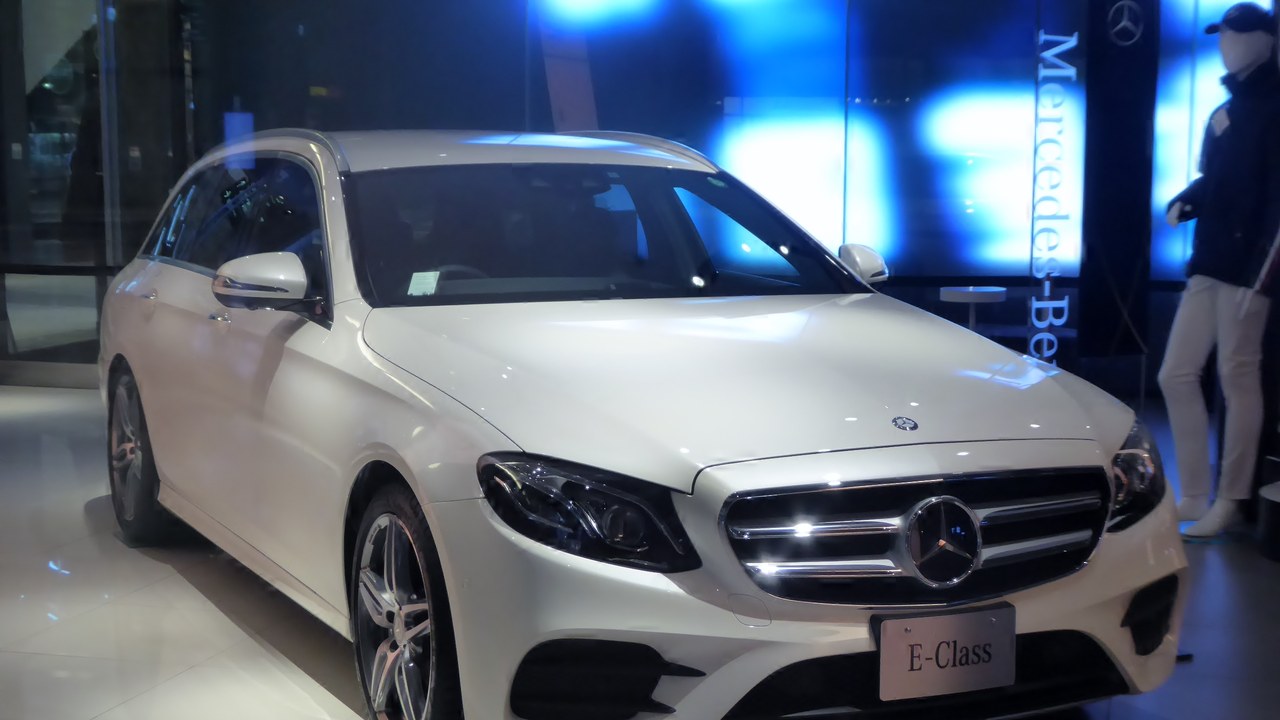 Mercedes-Benz E-Class All-Terrain — Image Credit: Tokumeigakarinoaoshima - CC BY-SA 4.0/Wiki Commons