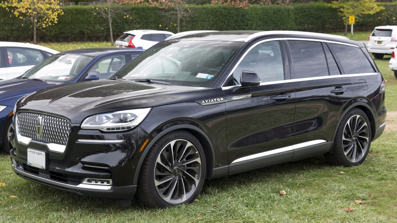 Lincoln Aviator — Image Credit: Mr.choppers - CC BY-SA 3.0/Wiki Commons