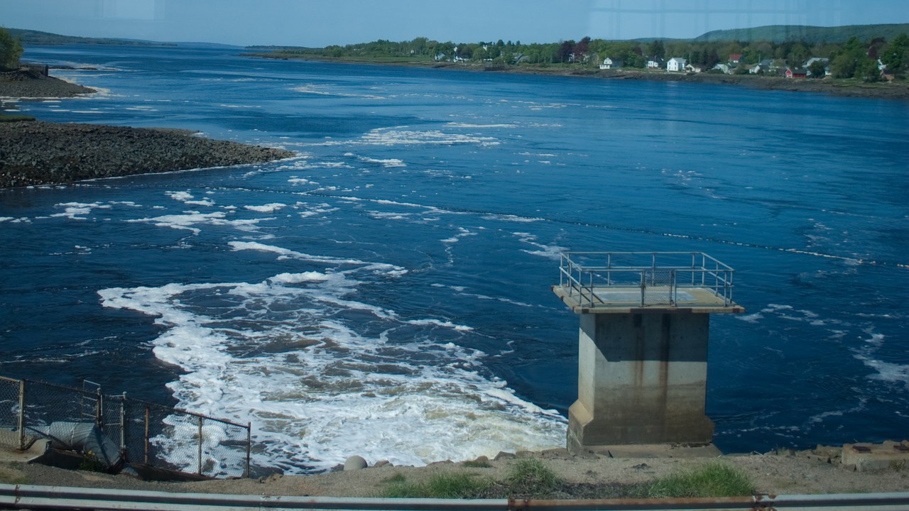 Annapolis Royal Generating Station — Image Credit: CP Hoffman from Washington, DC, United States - CC BY-SA 2.0/Wiki Commons