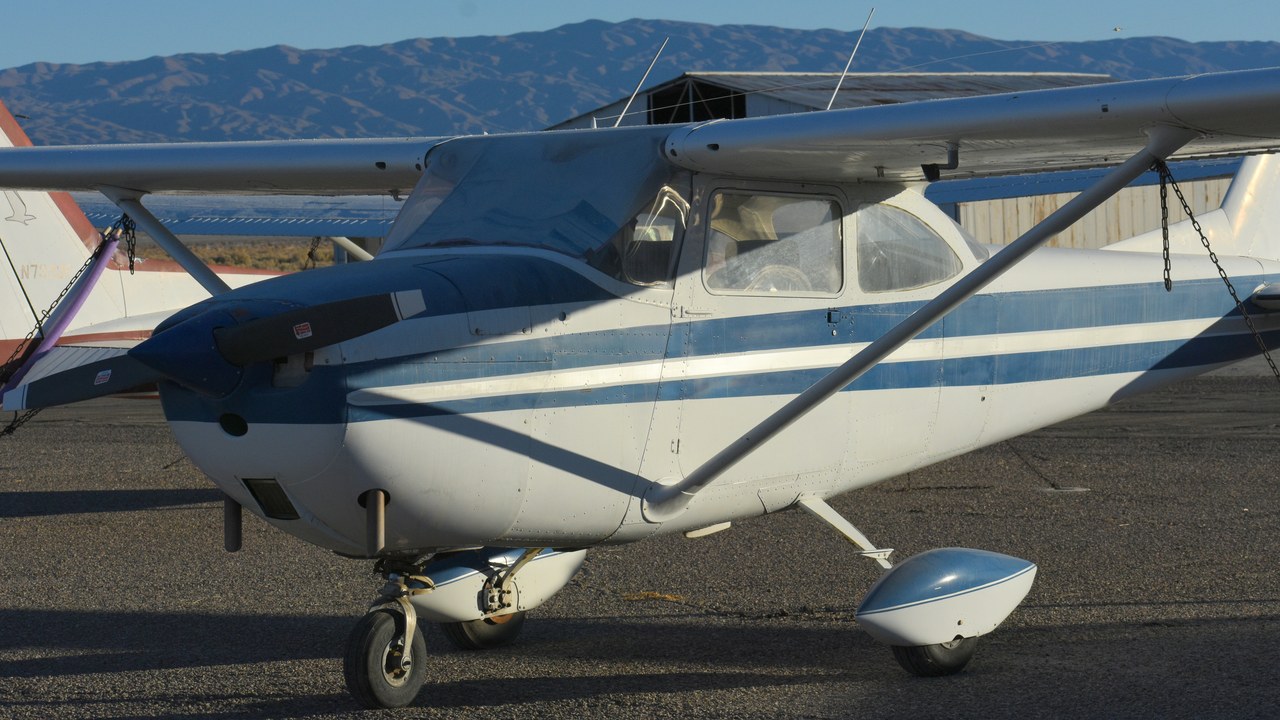 Cessna 172 — Image Credit: Tracie Hall from Orange County, us - CC BY-SA 2.0/Wiki Commons