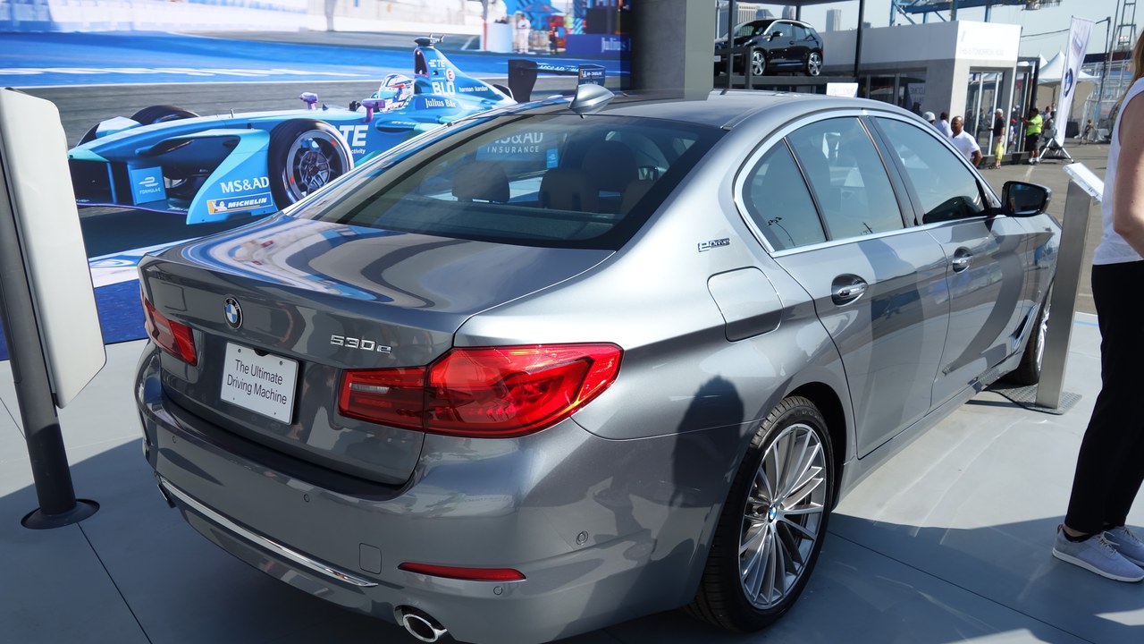 BMW 5 Series — Image Credit: Tdorante10 - CC BY-SA 4.0/Wiki Commons