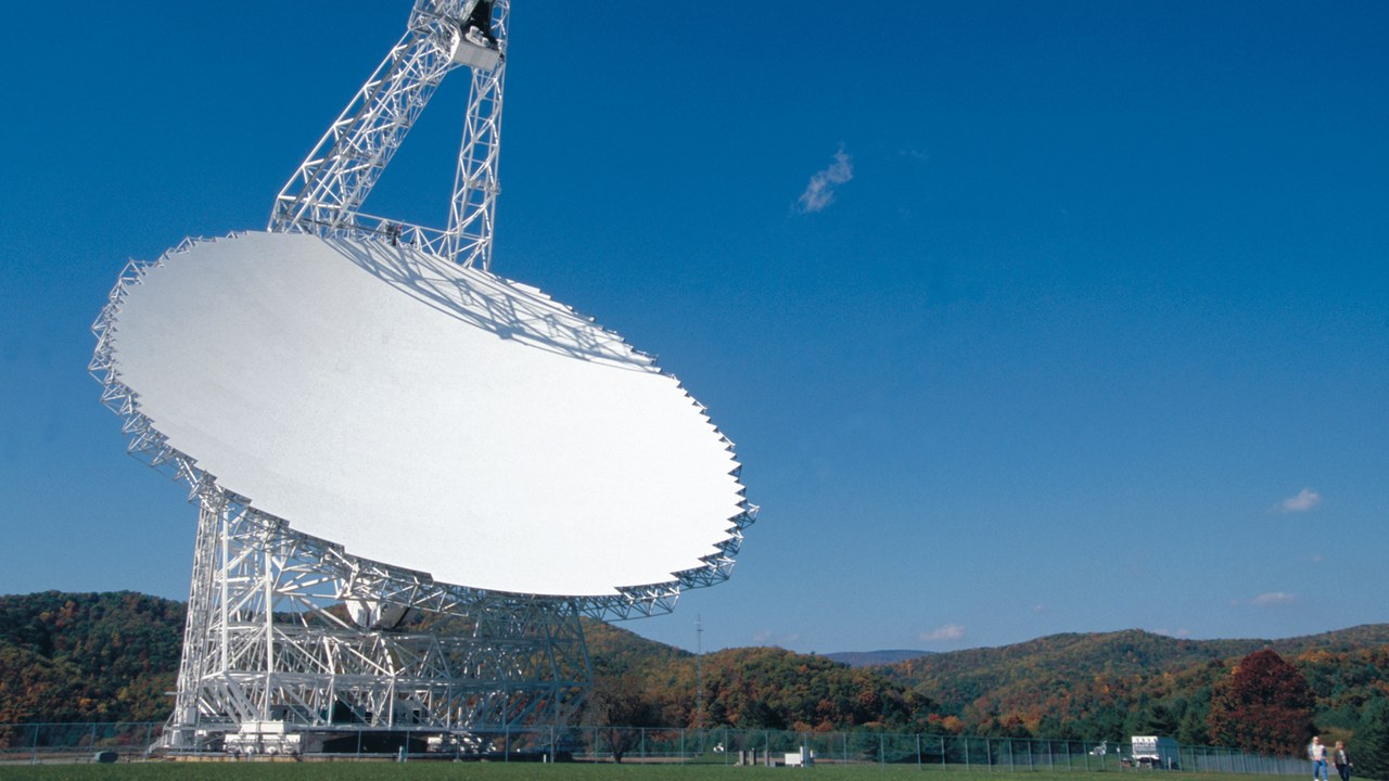 Green Bank Telescope — Image Credit: NRAO/AUI/NSF - CC BY 4.0/Wiki Commons