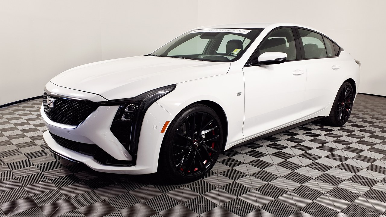 Cadillac CT5-V Blackwing — Image Credit: HJUdall - CC0/Wiki Commons