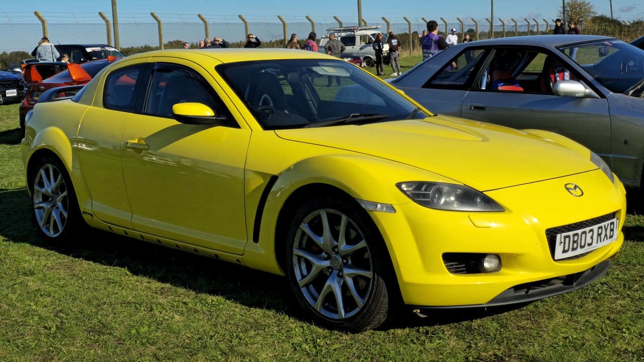 Mazda RX-8 — Image Credit: Calreyn88 - CC BY-SA 4.0/Wiki Commons