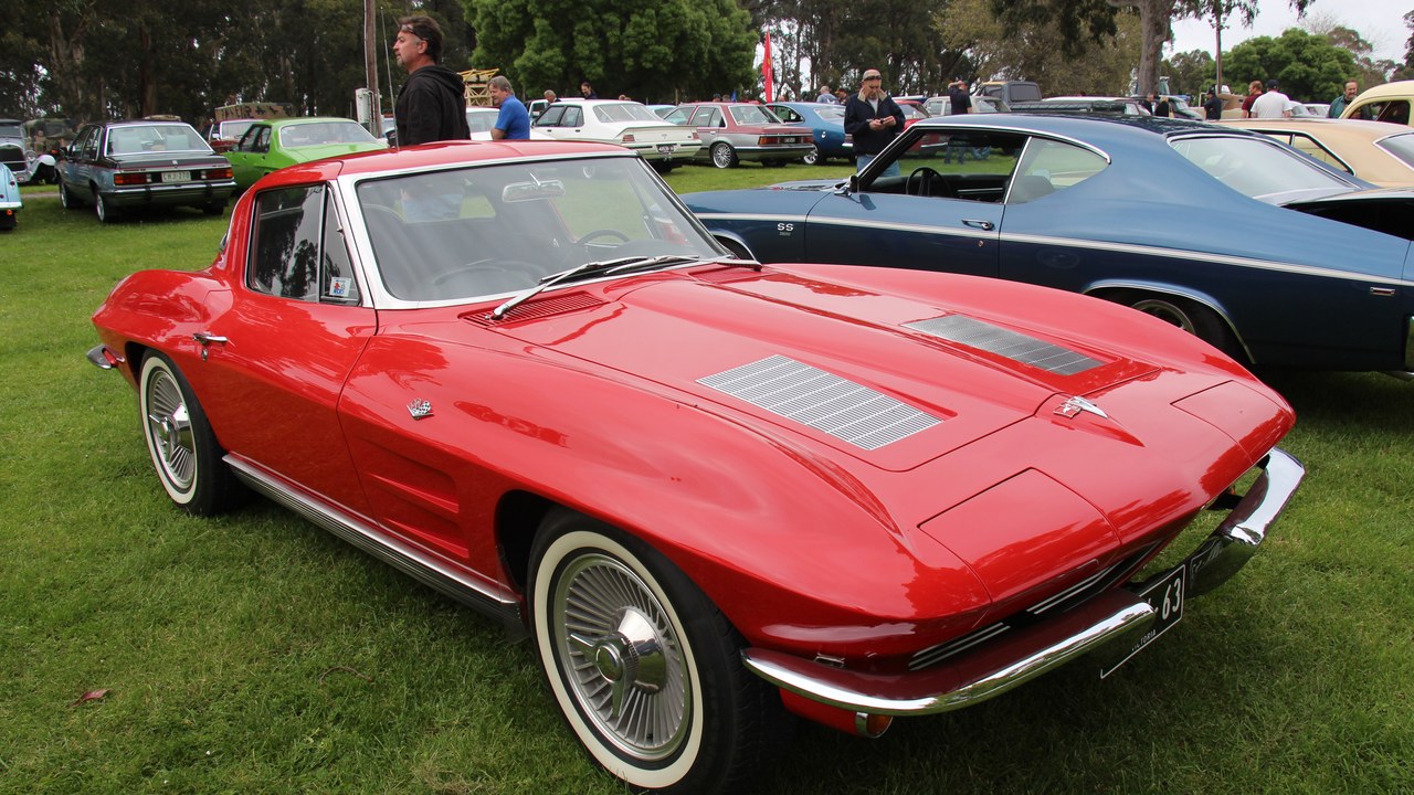 Chevrolet Corvette — Image Credit: Sicnag - CC BY 2.0/Wiki Commons