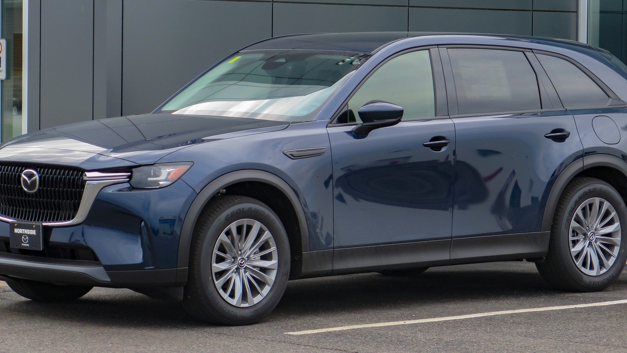 Mazda CX-90 — Image Credit: Elise240SX - CC BY-SA 4.0/Wiki Commons