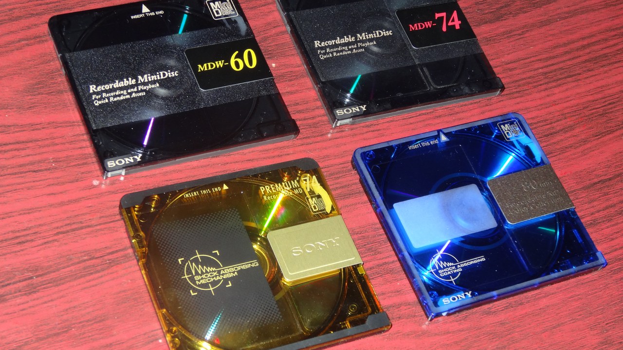 MiniDisc — Image Credit: Amp1010 - CC BY-SA 3.0/Wiki Commons