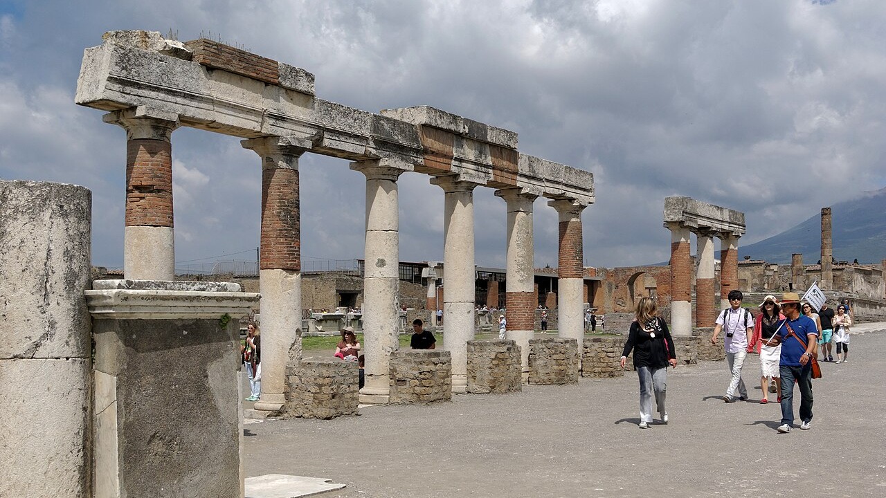 Pompeii, forum