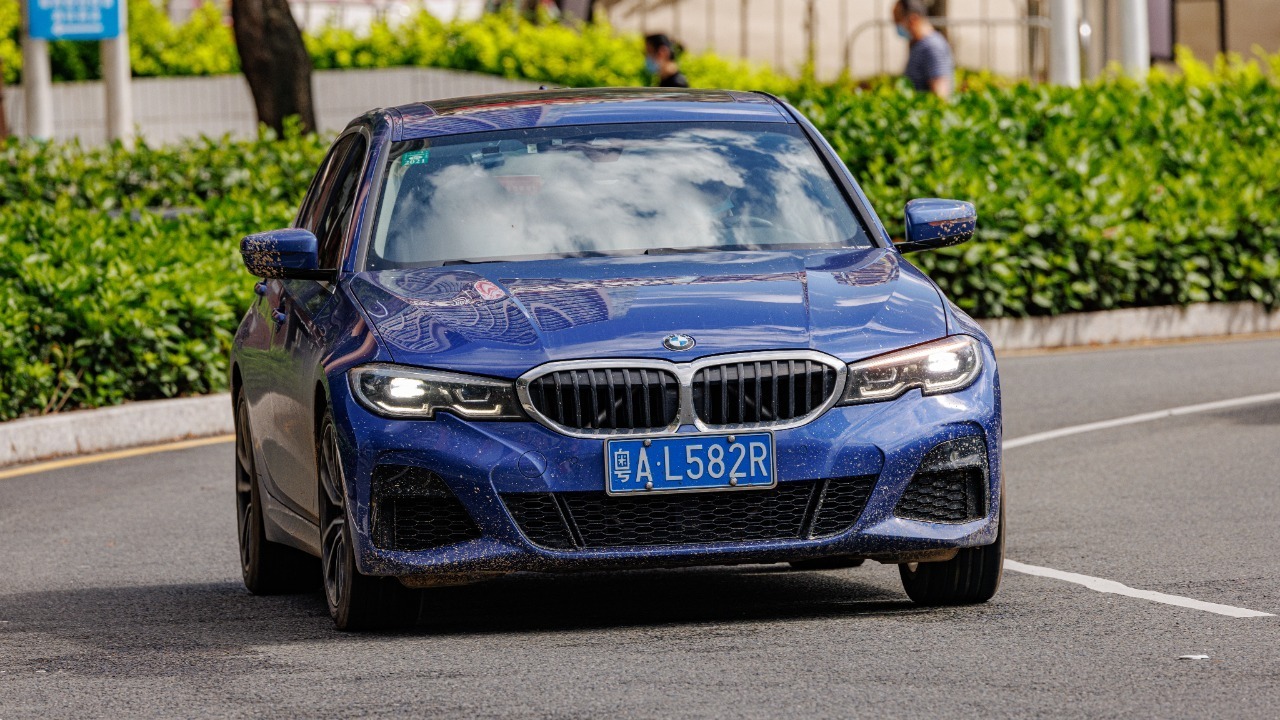 BMW 5 Series — Image Credit: Dinkun Chen – CC BY-SA 4.0/Wiki Commons