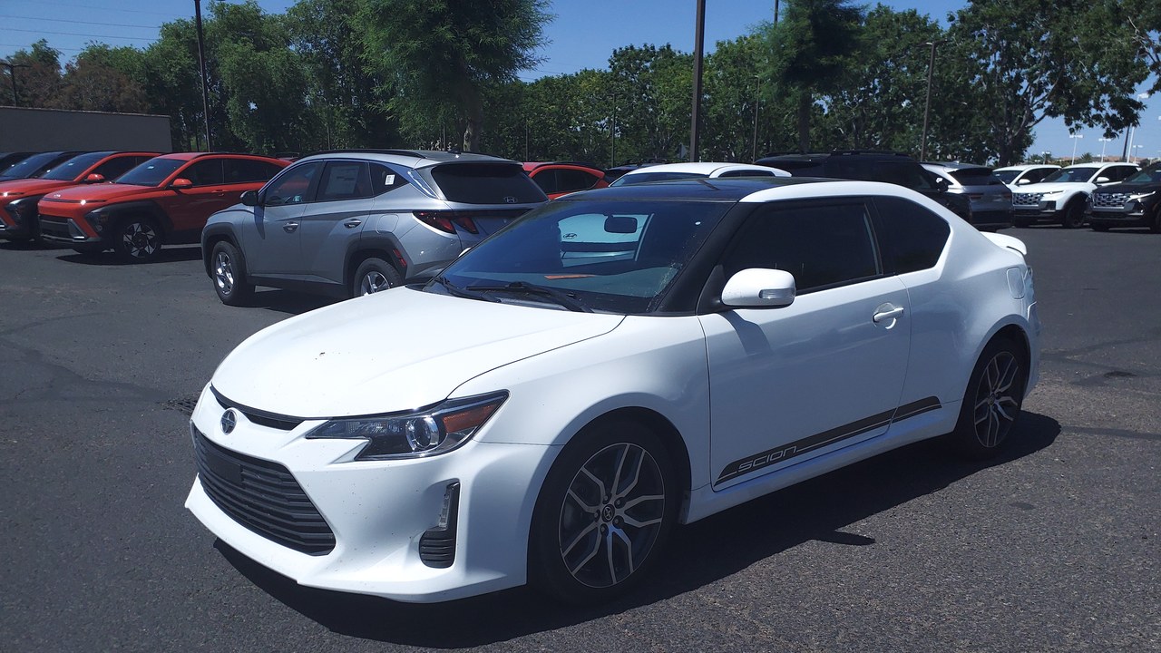 Scion tC — Image Credit: HJUdall - CC0/Wiki Commons