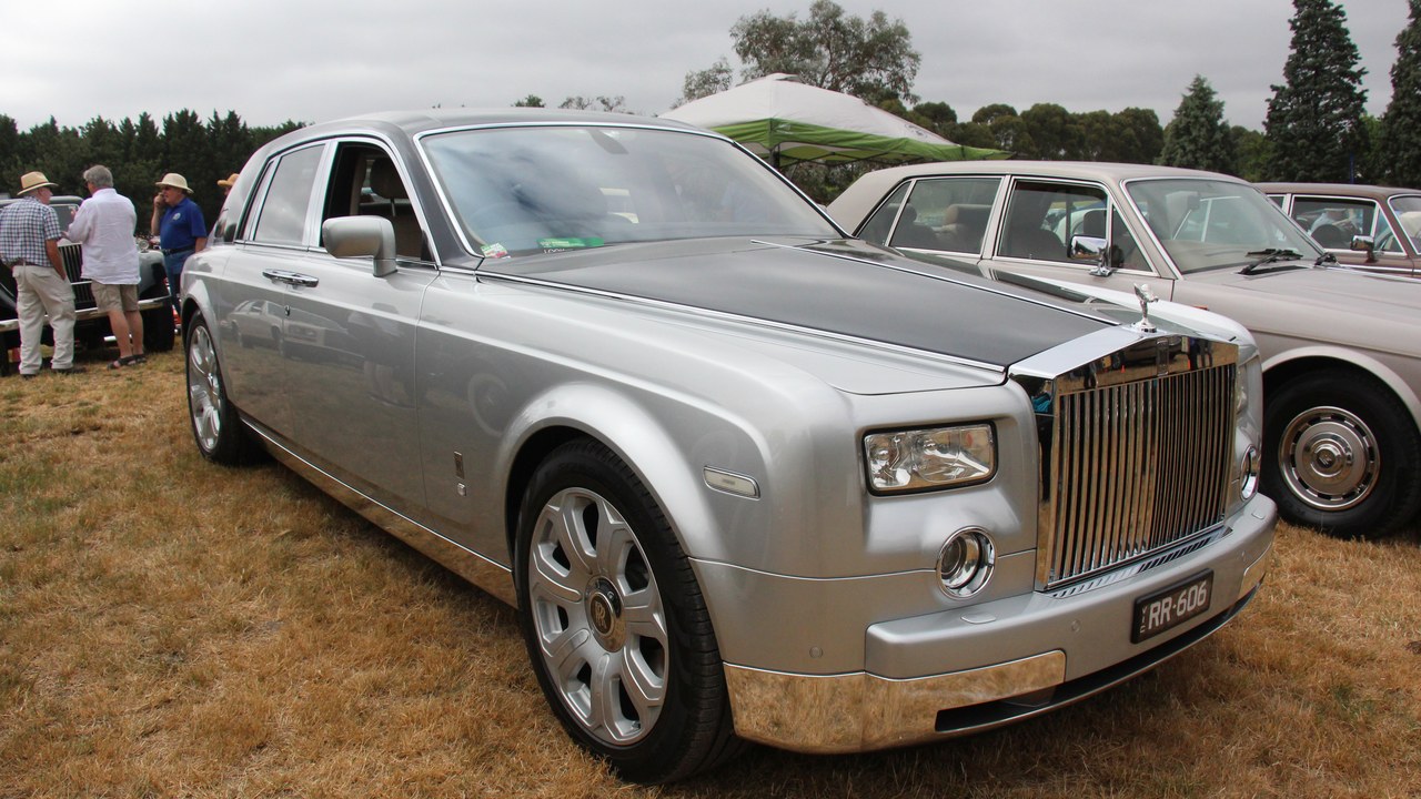 Rolls-Royce Phantom VII — Image Credit: Sicnag - CC BY 2.0/Wiki Commons